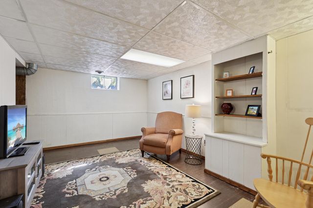 5913 Pillsbury Avenue S, Minneapolis, MN 55419