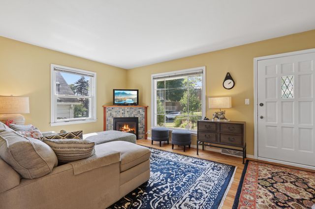 5913 Pillsbury Avenue S, Minneapolis, MN 55419