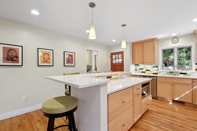 5913 Pillsbury Avenue S, Minneapolis, MN 55419