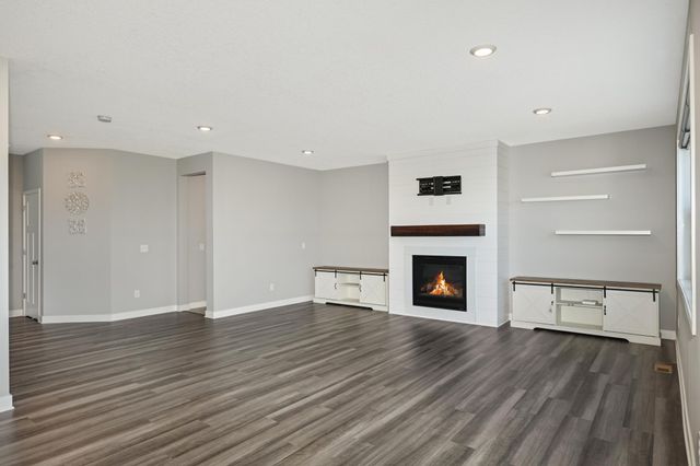 9597 Timber Terrace, Victoria, MN 55386