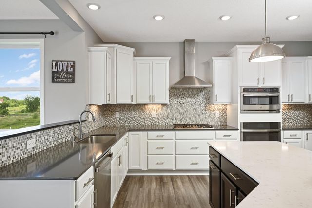 9597 Timber Terrace, Victoria, MN 55386