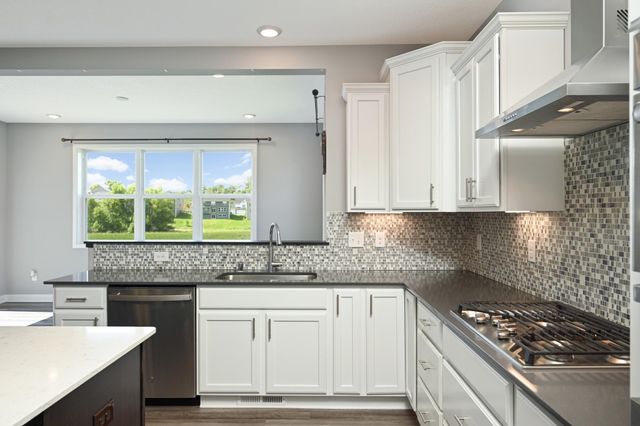 9597 Timber Terrace, Victoria, MN 55386