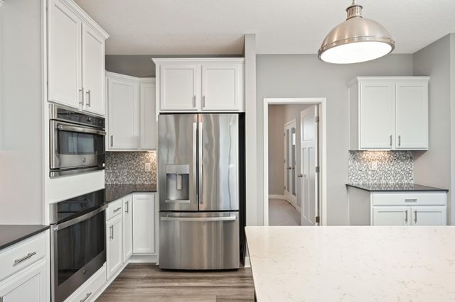 9597 Timber Terrace, Victoria, MN 55386