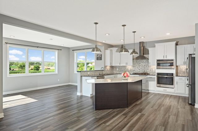 9597 Timber Terrace, Victoria, MN 55386