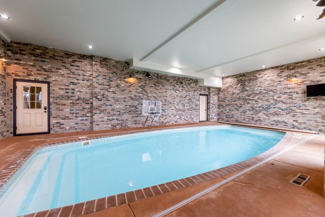 15520 113th Avenue, Orland Park, IL 60467