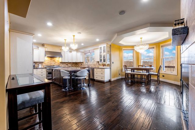 15520 113th Avenue, Orland Park, IL 60467