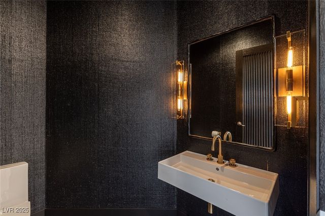 9501 Balatta Canyon Court, Las Vegas, NV 89144