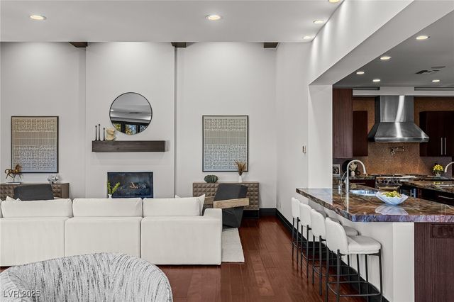 9501 Balatta Canyon Court, Las Vegas, NV 89144