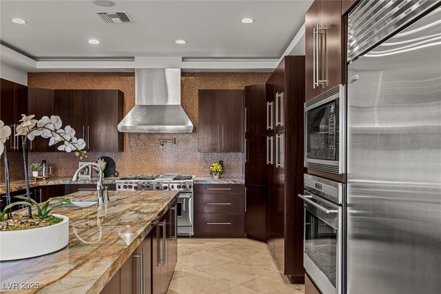 9501 Balatta Canyon Court, Las Vegas, NV 89144