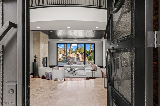 9501 Balatta Canyon Court, Las Vegas, NV 89144