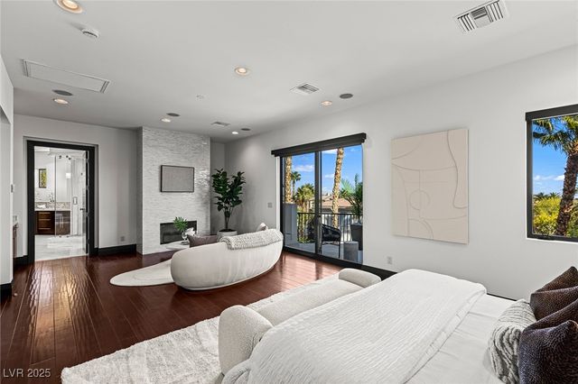 9501 Balatta Canyon Court, Las Vegas, NV 89144