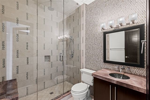 9501 Balatta Canyon Court, Las Vegas, NV 89144