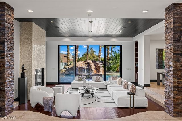 9501 Balatta Canyon Court, Las Vegas, NV 89144