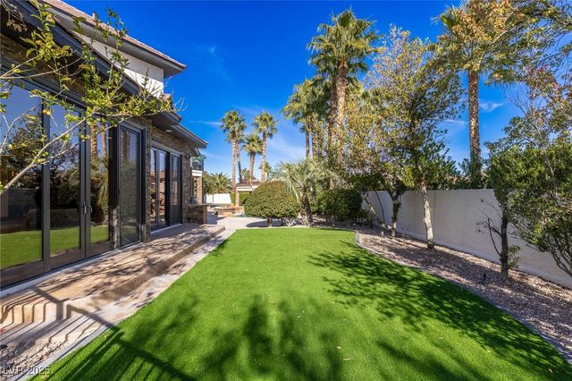 9501 Balatta Canyon Court, Las Vegas, NV 89144