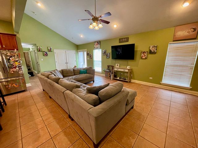 150 West 64th Street, Cut Off, LA 70345