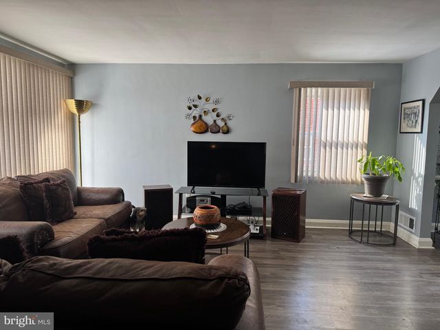 5564 ELDERON AVE, Baltimore, MD 21215