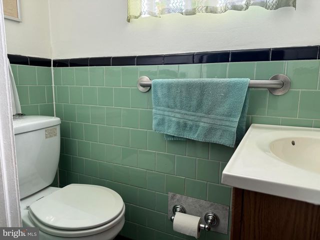 5564 ELDERON AVE, Baltimore, MD 21215