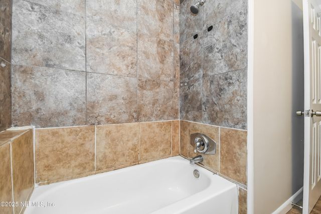 6418 BALLEJO Court N, Jacksonville, FL 32210