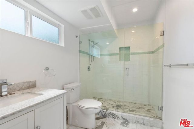 5528 Marburn Avenue, Los Angeles, CA 90043