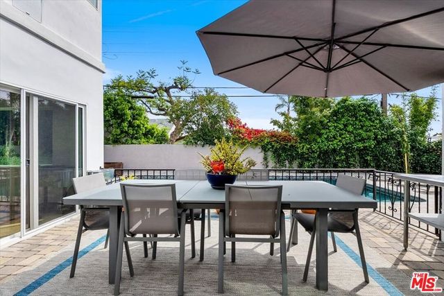5528 Marburn Avenue, Los Angeles, CA 90043