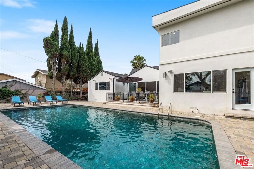 5528 Marburn Avenue, Los Angeles, CA 90043
