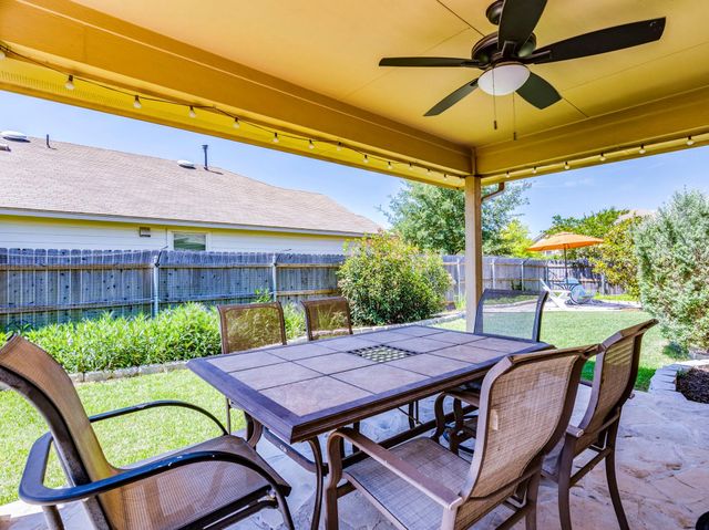 101 Beargrass DR, Kyle, TX 78640