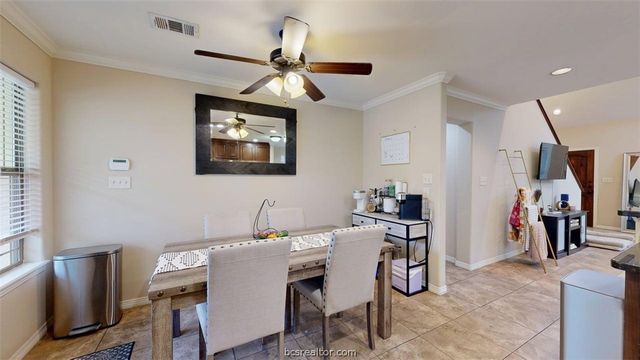 458 Chimney Hill Drive, College Station, TX 77840