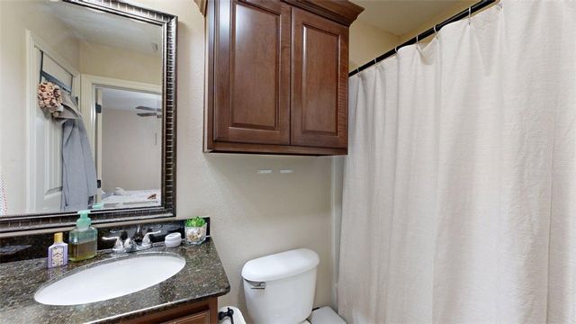 458 Chimney Hill Drive, College Station, TX 77840