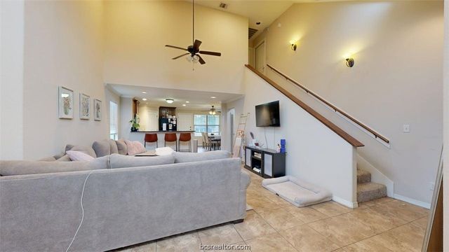 458 Chimney Hill Drive, College Station, TX 77840