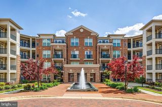 2905 SAINTSBURY PLZ #315, Fairfax, VA 22031