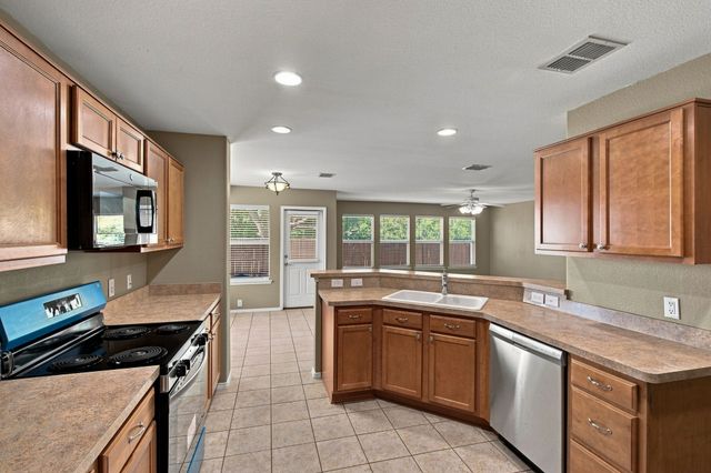 4521 Sheldon Trail, Fort Worth, TX 76244