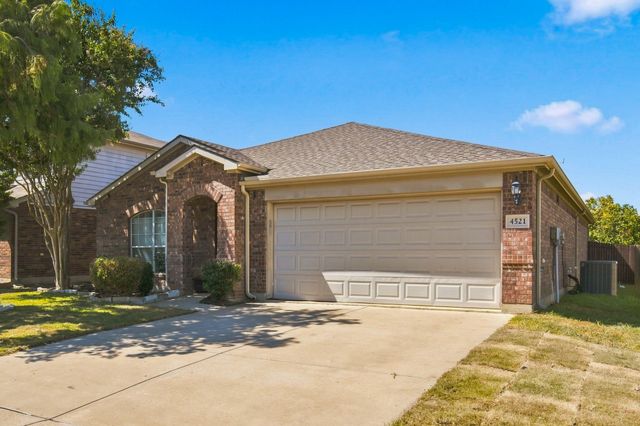 4521 Sheldon Trail, Fort Worth, TX 76244