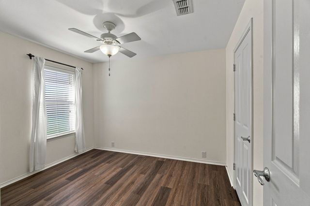 4521 Sheldon Trail, Fort Worth, TX 76244