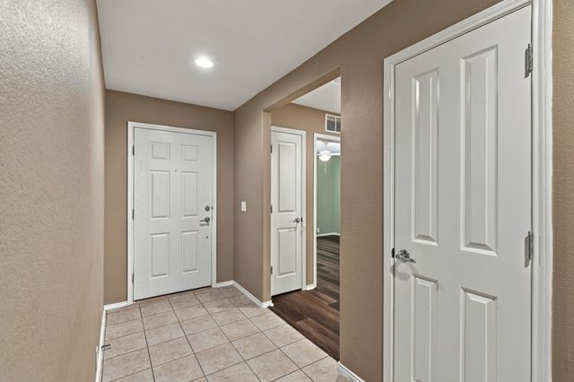 4521 Sheldon Trail, Fort Worth, TX 76244