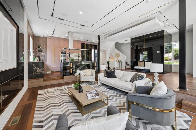 204 South, Atlanta, GA 30315