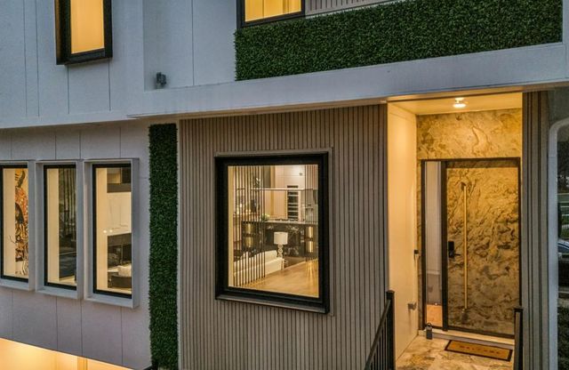 204 South, Atlanta, GA 30315
