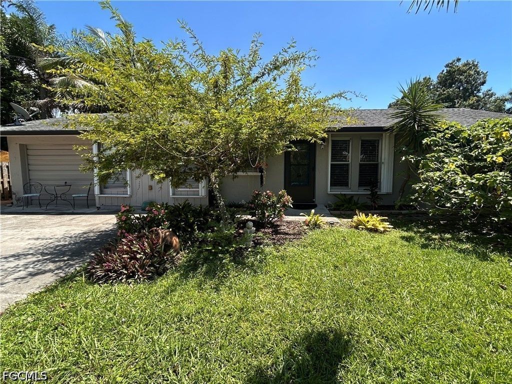9310 Carolina ST, Bonita Springs, FL 34135