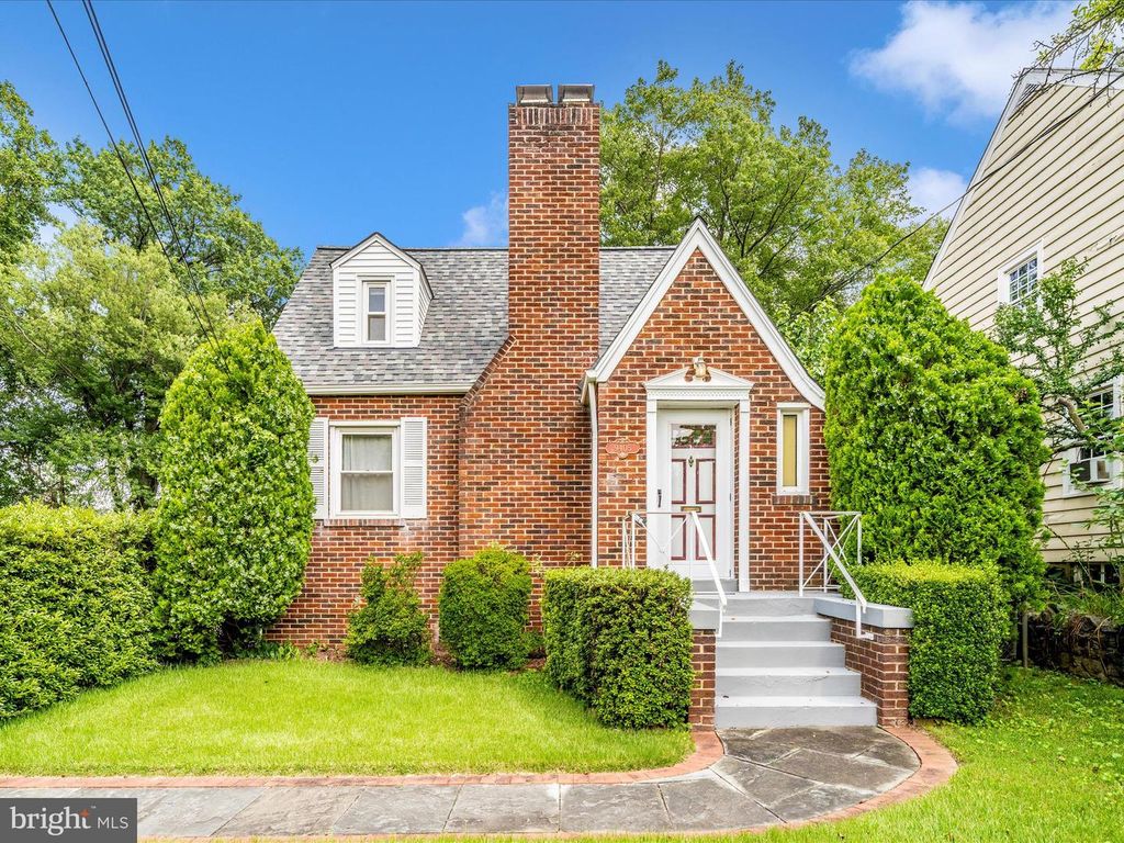 9405 FLOWER AVE, Silver Spring, MD 20901