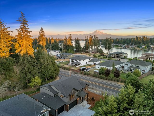 1517 176TH Avenue Ct E, Lake Tapps, WA 98391