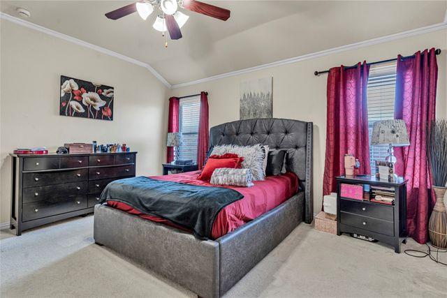 5035 Barcelona Trail, Grand Prairie, TX 75052