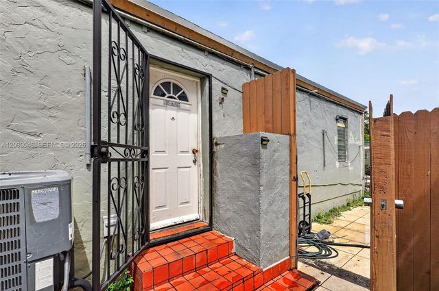 3621 NW 23rd Avenue, Miami, FL 33142