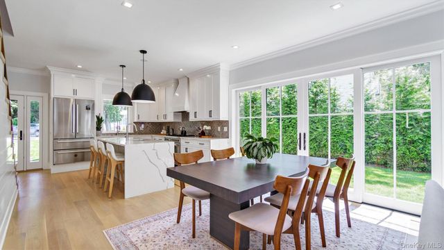 37 Wakeman Road, Hampton Bays, NY 11946