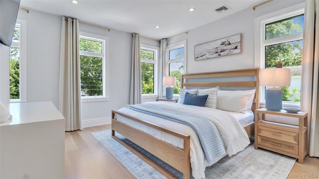 37 Wakeman Road, Hampton Bays, NY 11946