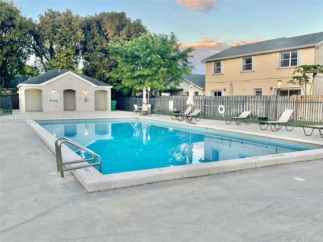 5508 NW 101st Court 0, Doral, FL 33178