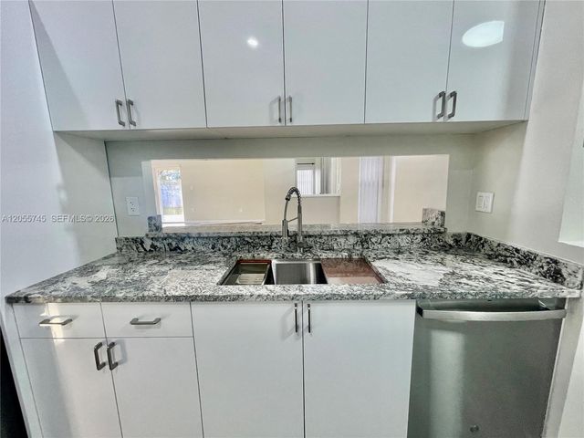 5508 NW 101st Court 0, Doral, FL 33178