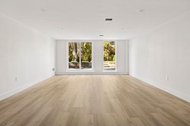 873 Chestnut Street, Newton, MA 02468