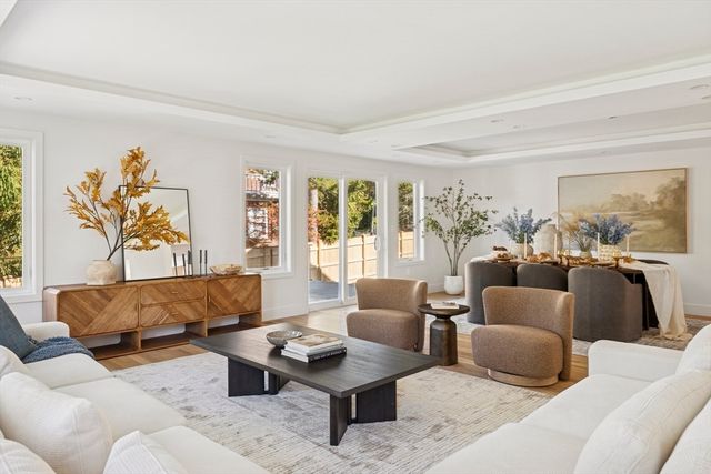 873 Chestnut Street, Newton, MA 02468