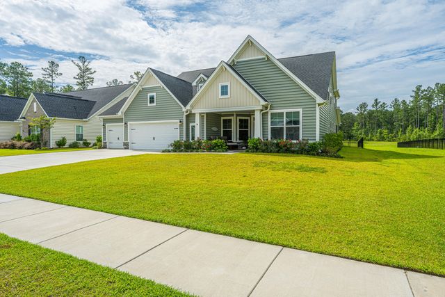 202 Huguenot Trail, Huger, SC 29450