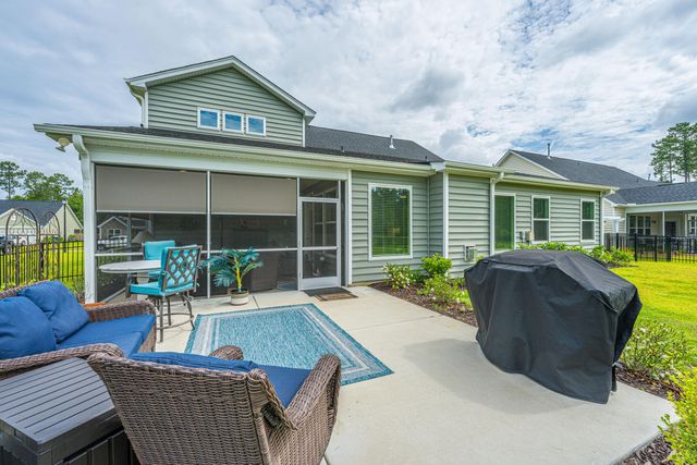 202 Huguenot Trail, Huger, SC 29450