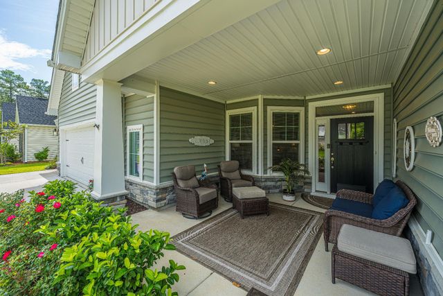 202 Huguenot Trail, Huger, SC 29450